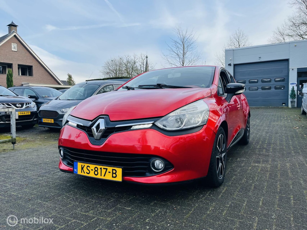 Renault Clio - 0.9 TCe Dynamique LM / Navi / Bluetooth / Keyless - AutoWereld.nl