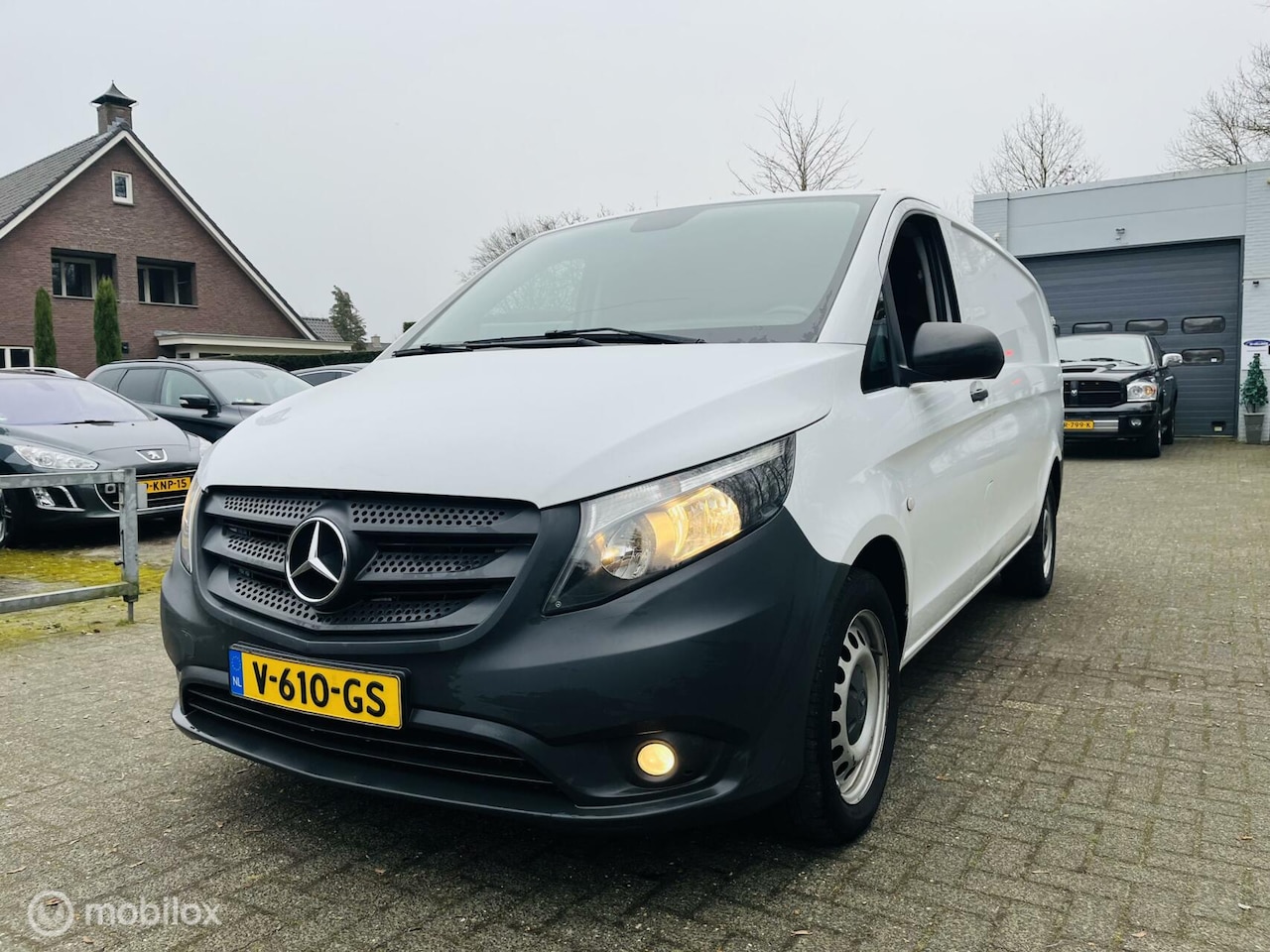 Mercedes-Benz Vito - Bestel 114 CDI Extra Lang Automaat / Airco/ Cruise / Audio - AutoWereld.nl