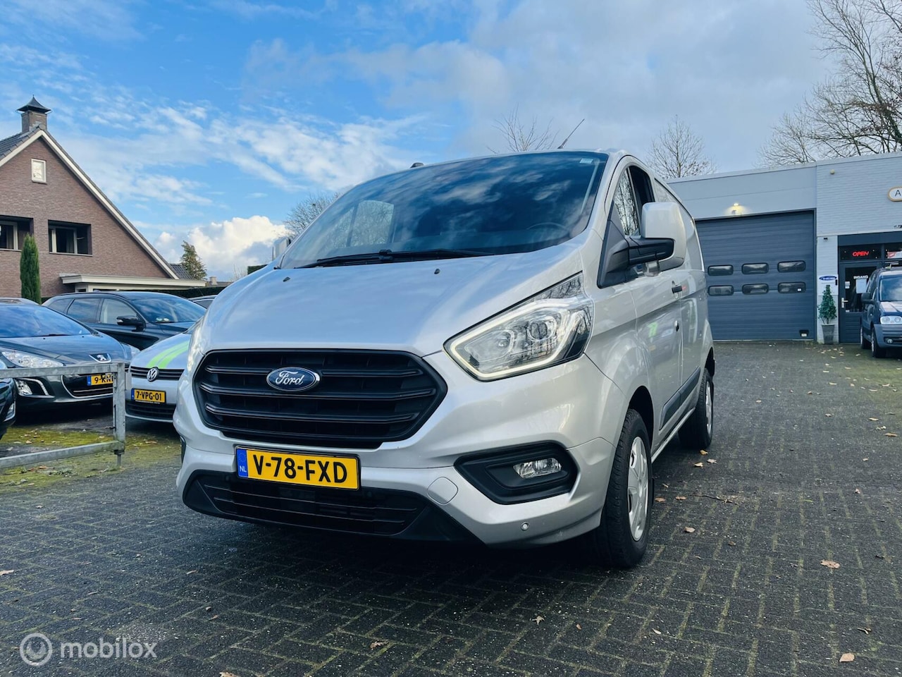 Ford Transit Custom - 280 2.0 TDCI L1H1 Trend Apple carplay / Camera - AutoWereld.nl