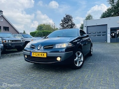 Renault Mégane Cabrio - CC 1.6-16V Leder / LM / Apple CarPlay / APK 06-2025