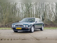 Jaguar Sovereign - 4.0 Sovereign XJ40