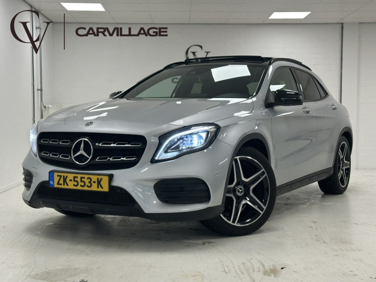 Mercedes-Benz GLA-Klasse - 180 AMG Night Ed. | Panoramadak | Keyless-Go | 19'' | - AutoWereld.nl