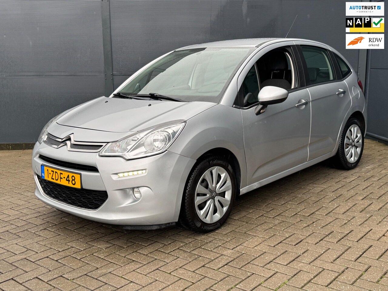 Citroën C3 - 1.2 PureTech Collection Airco / Trekhaak / Nap - AutoWereld.nl