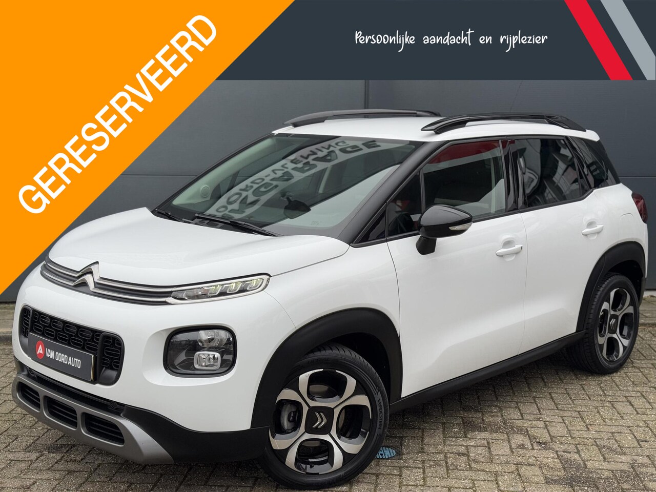 Citroën C3 Aircross - 1.2 Shine / 1e Eigenr / 100 % Onderhoud / Trekhaak - AutoWereld.nl