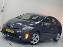 Toyota Prius - 1.8 Dynamic Business HUD Navi Cam Trekhaak