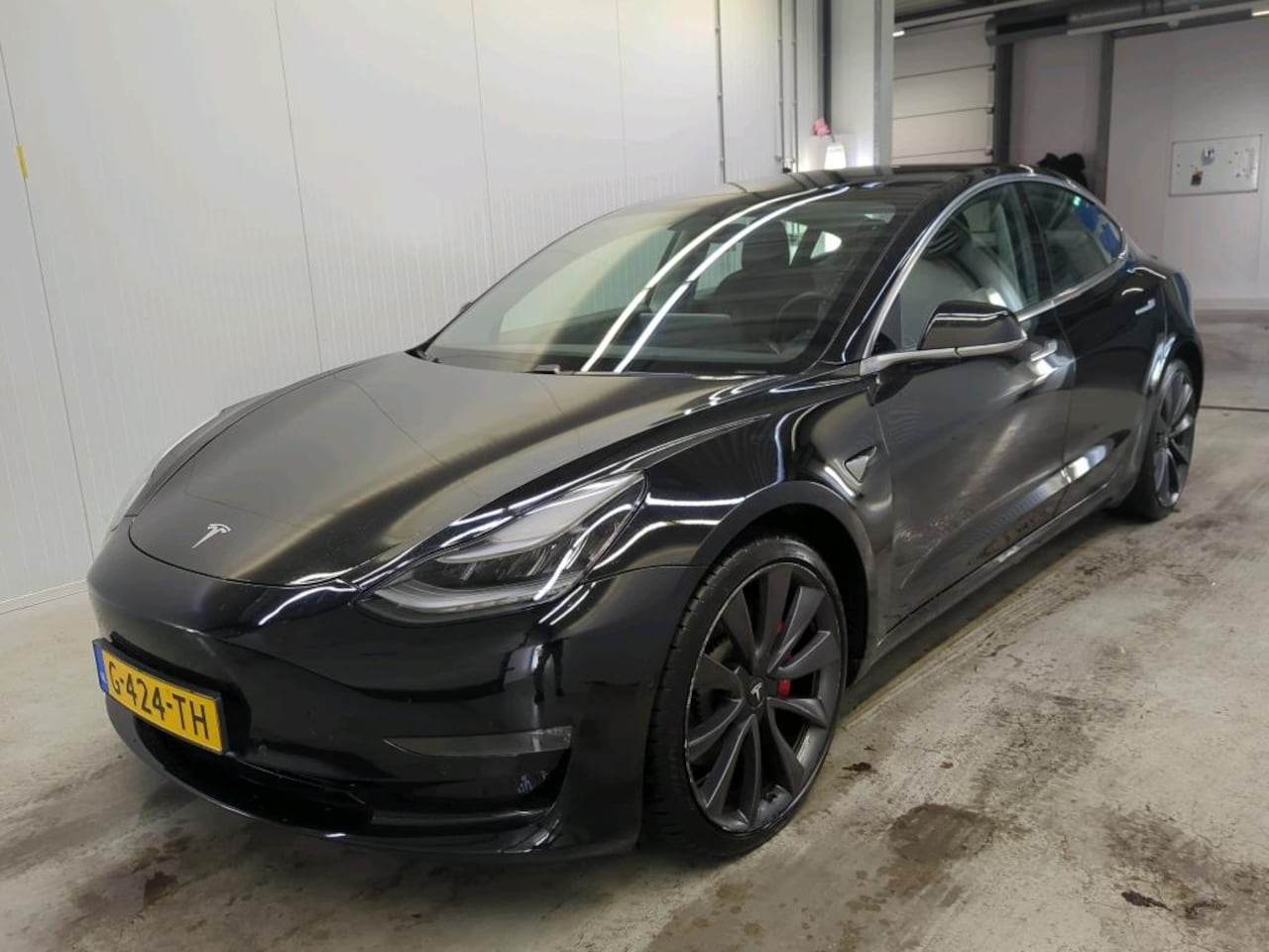 Tesla Model 3 - Performance AWD 486pk 75 kWh [ AUTOPILOT+530KM WLTP+PREMIUM AUDIO ] - AutoWereld.nl