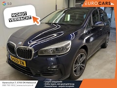 BMW 2-serie Gran Tourer - 218i 7 Persoons Sport Edition Navi Plus Trekhaak Adaptive Cruise Control PDC VA Head Up Di