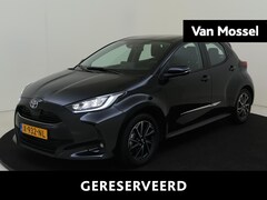 Toyota Yaris - 1.5 Hybrid Dynamic | Trekhaak | Navigatie | Achteruitrijcamera