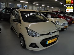 Hyundai i10 - 1.0i i-Drive 5drs, Dealer onderhouden