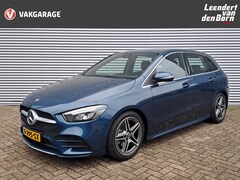 Mercedes-Benz B-klasse - 180 Business Solution AMG AUTOMAAT Stoelverwarming | Navigatie | Cruise | Climate | Camera