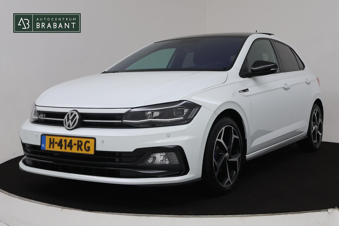 Volkswagen Polo - 1.0 TSI Highline Automaat (VIRTUAL, PANORAMADAK, NAVIGATIE, CARPLAY, ADAPTIVE, NL-AUTO, GO - AutoWereld.nl