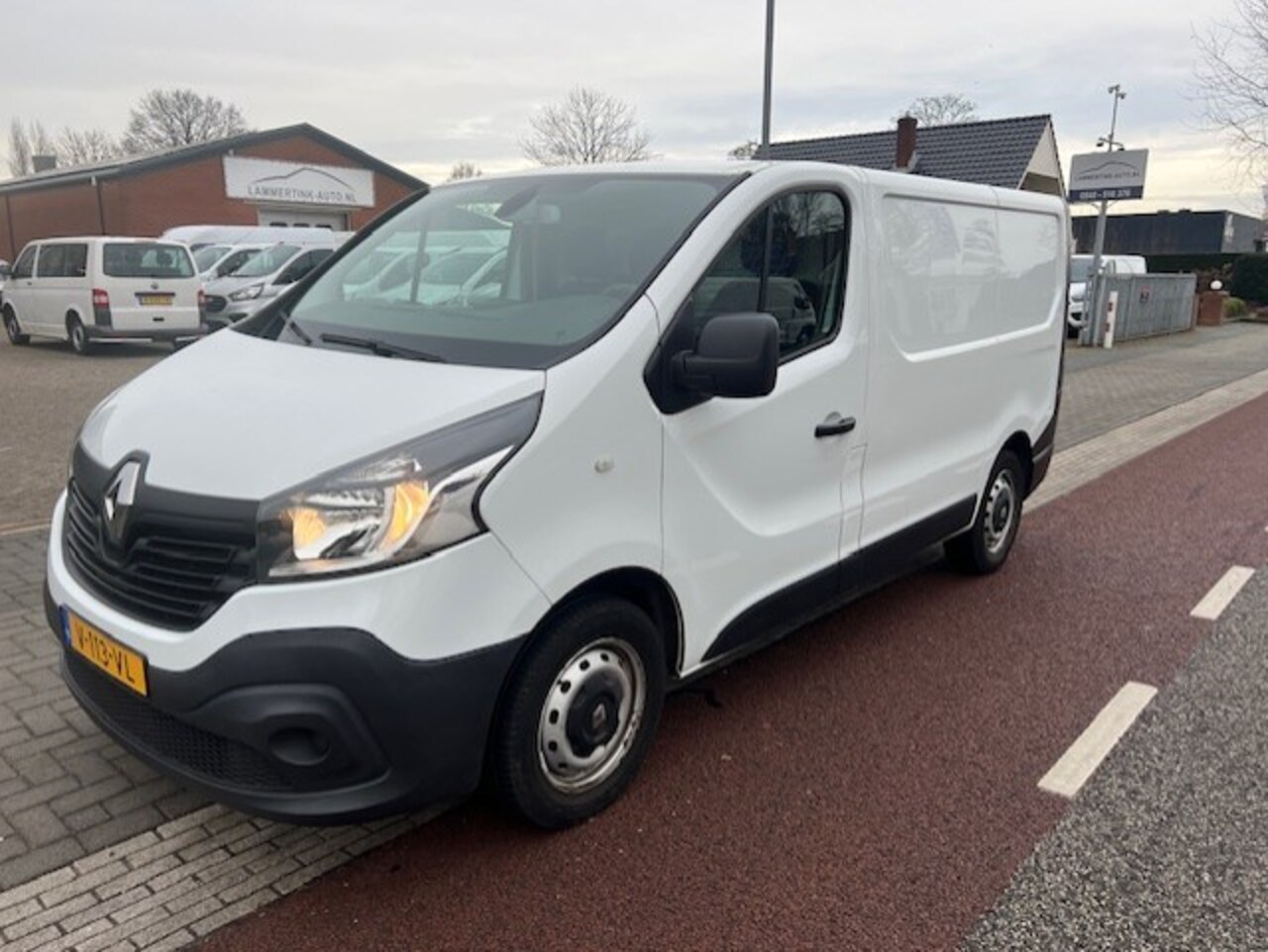 Renault Trafic - 1.6 dCi T29 L1H1 Comfort AIRCO KLIMA RADIO EURO6 - AutoWereld.nl