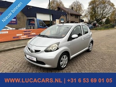 Toyota Aygo - 1.0-12V +