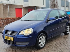 Volkswagen Polo - 1.4-16V Optive Airco