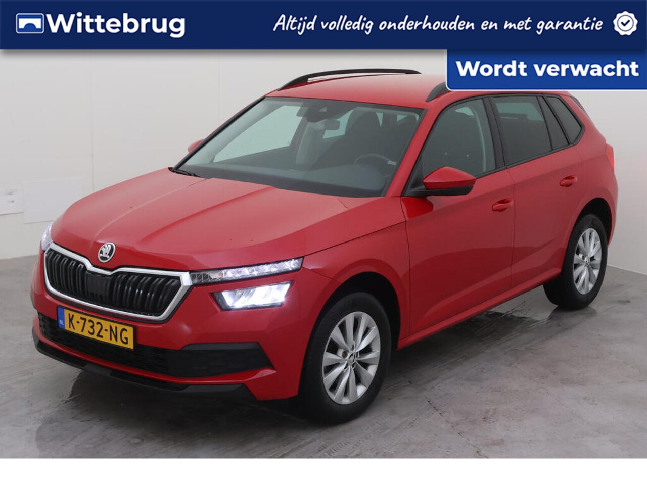 Skoda Kamiq - 1.0 TSI 110pk Ambition Metallic / LED / Navigatie by APP / Parkeersensoren a / LM 16 inch - AutoWereld.nl