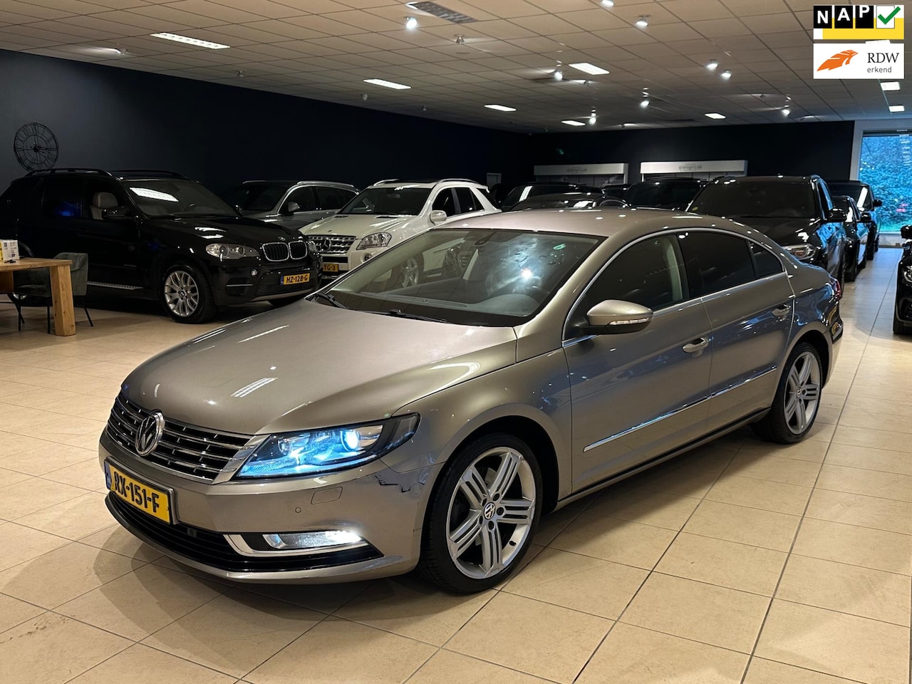 Volkswagen CC - 1.4 TSI DSG Stoelvw. Xenon Navi Trekhaak Klima - AutoWereld.nl