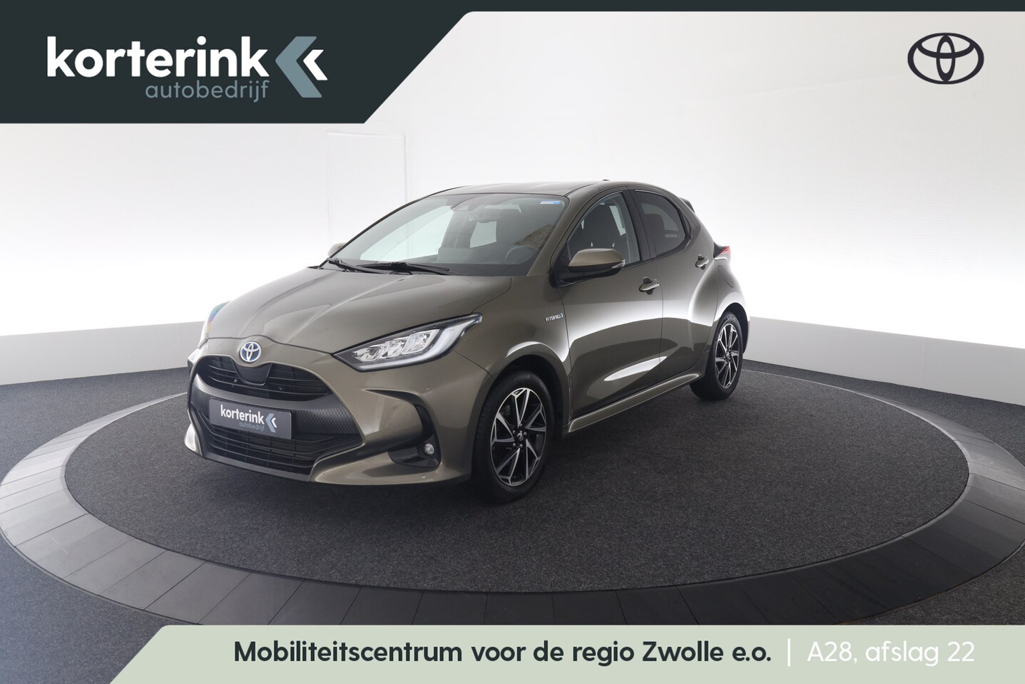 Toyota Yaris - 1.5 Hybrid Dynamic | Stoelverwarming | Camera - AutoWereld.nl