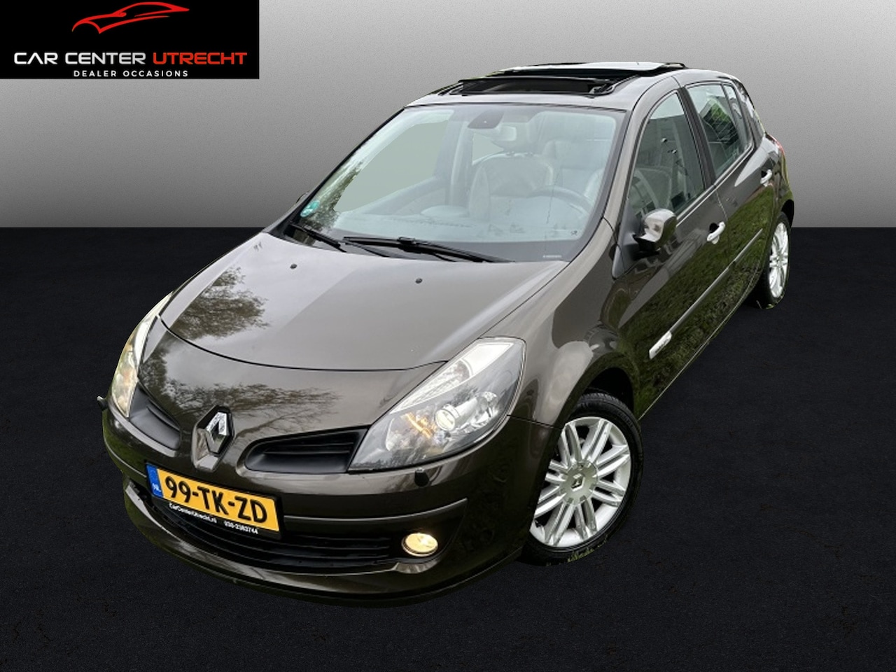 Renault Clio - 1.6-16V Initiale leder airco pano - AutoWereld.nl