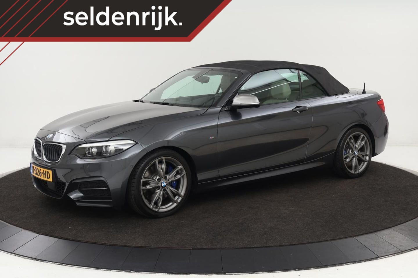 BMW 2-serie Cabrio - M240i | Stoelverwarming | Harman Kardon | Adaptive  | Leder | Camera | DAB | Navigatie - AutoWereld.nl