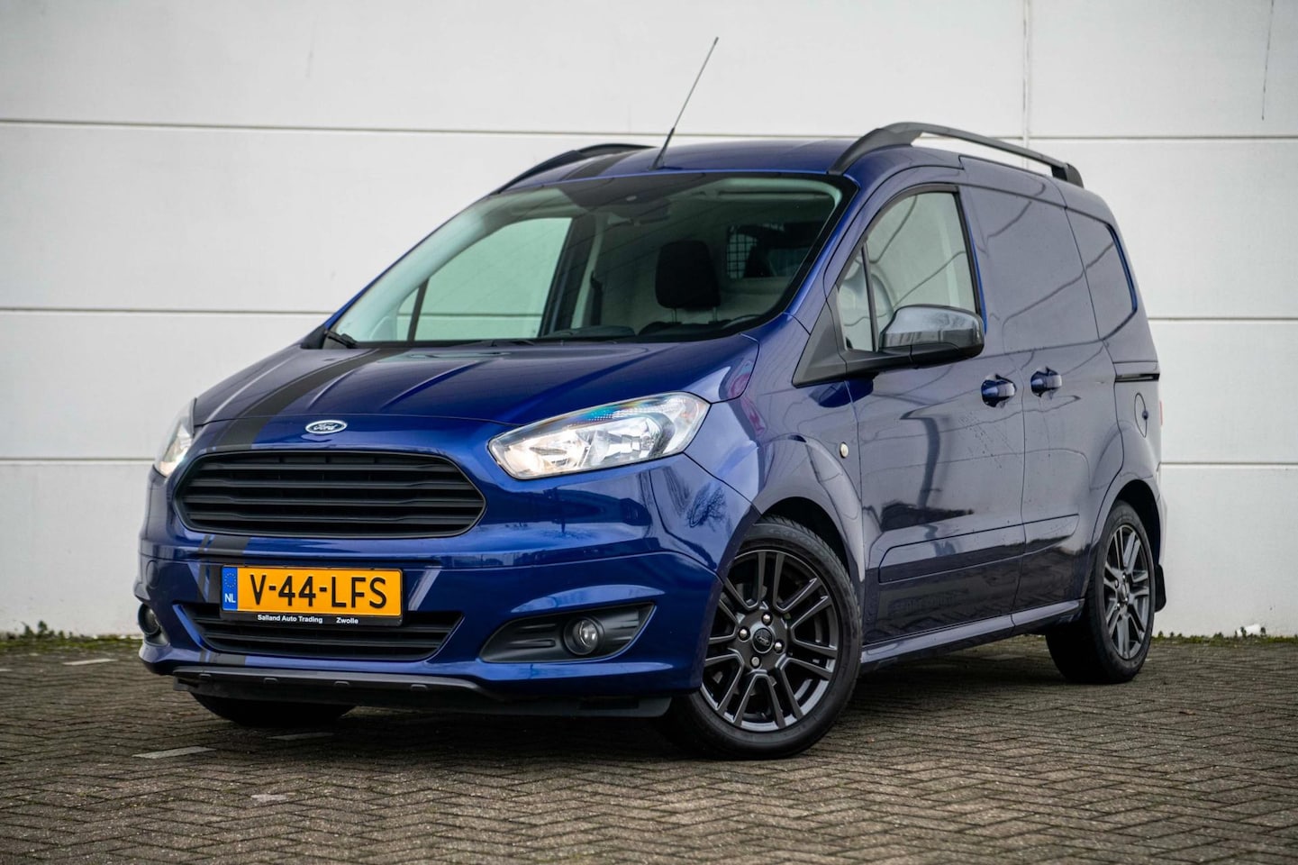 Ford Transit - Courrier 1.0 Ecoboost 101pk Sport |MARGE|Airco|Navi|Trekaak| - AutoWereld.nl