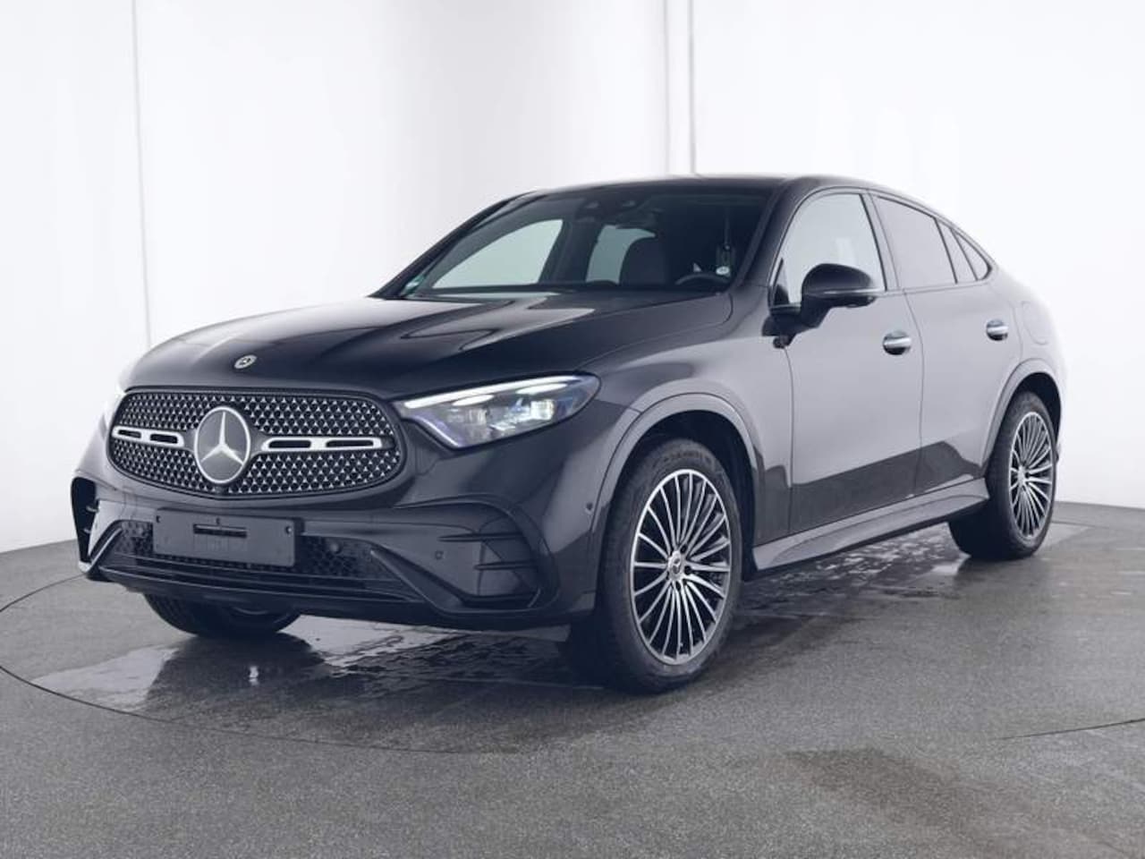 Mercedes-Benz GLC-klasse Coupé - 400e 4-M AMG Night|Luchtvering|Achterassturing|Massage|ACC|HUD|Keyless|Nappa|Panorama|Trek - AutoWereld.nl