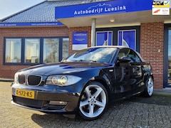 BMW 1-serie Cabrio - 125i Executive M-Sportonderstel Hoogglans Shadow Beige Softtop Parkeersensoren Adaptieve K