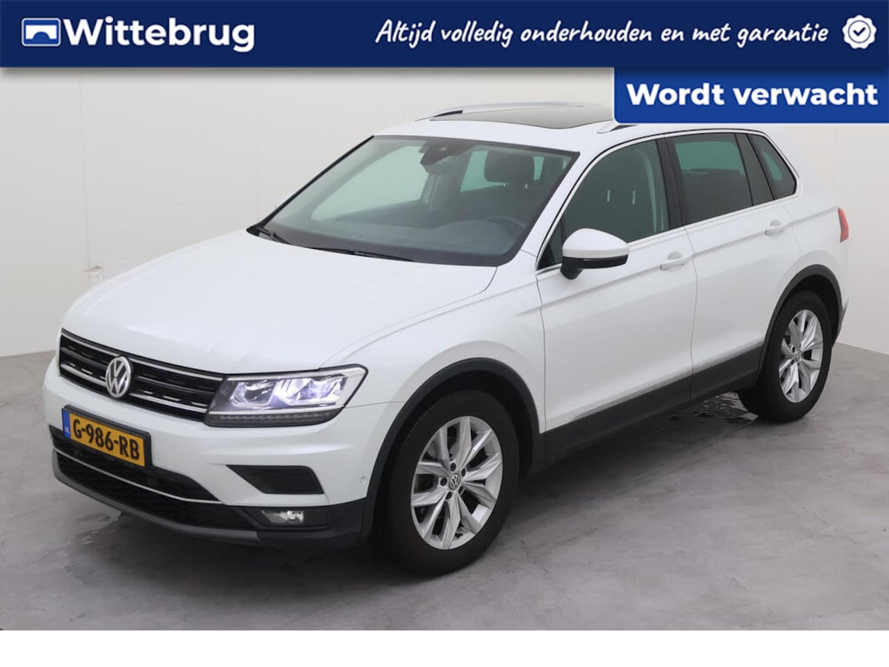 Volkswagen Tiguan - 1.5 TSI ACT 150pk Highline DSG Automaat Panorama dak / LED / Elektr klep / Navigatie / Cam - AutoWereld.nl