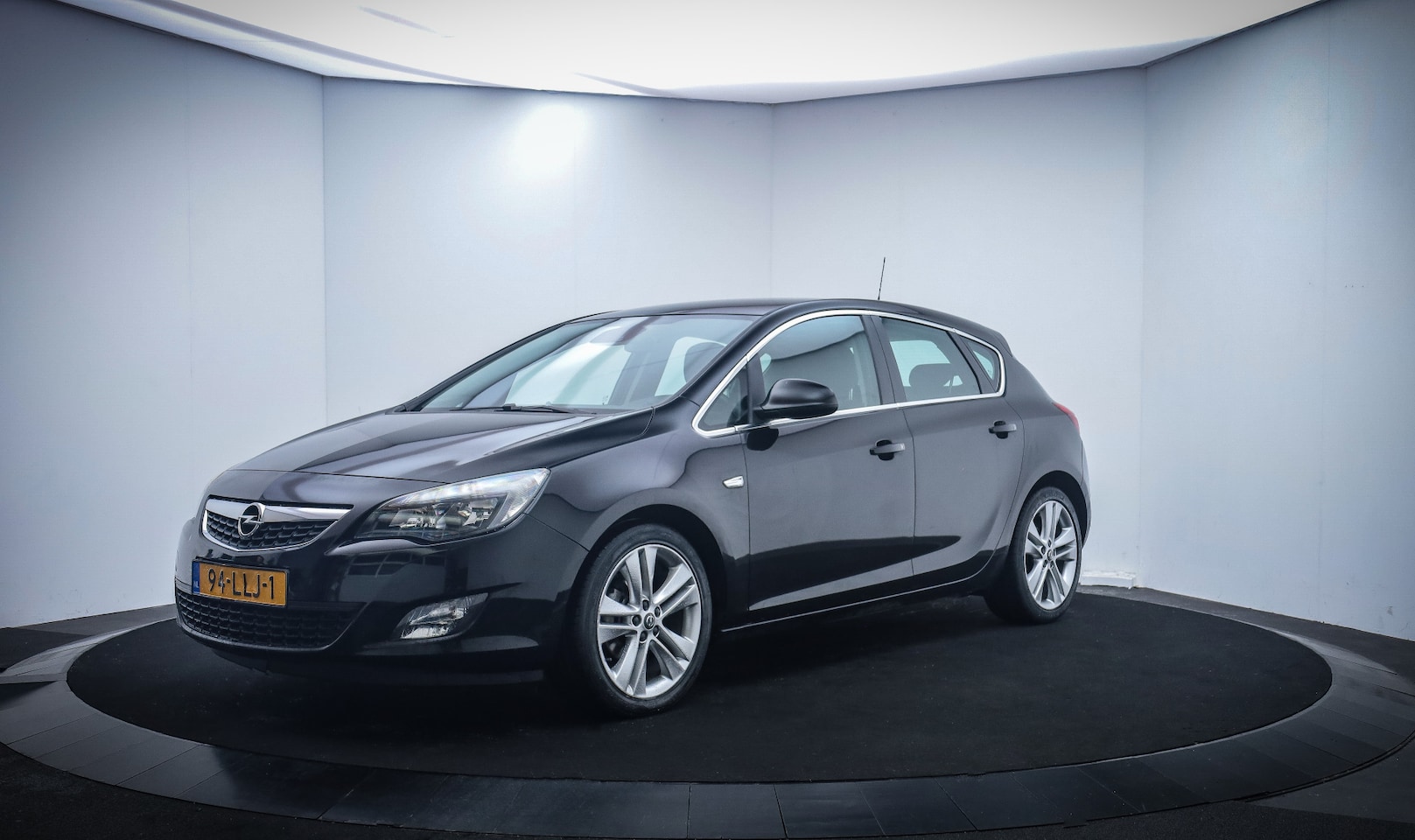 Opel Astra - 1.6 5Drs SPORT LMV/SPORTST/CLIMA/CRUISE - AutoWereld.nl