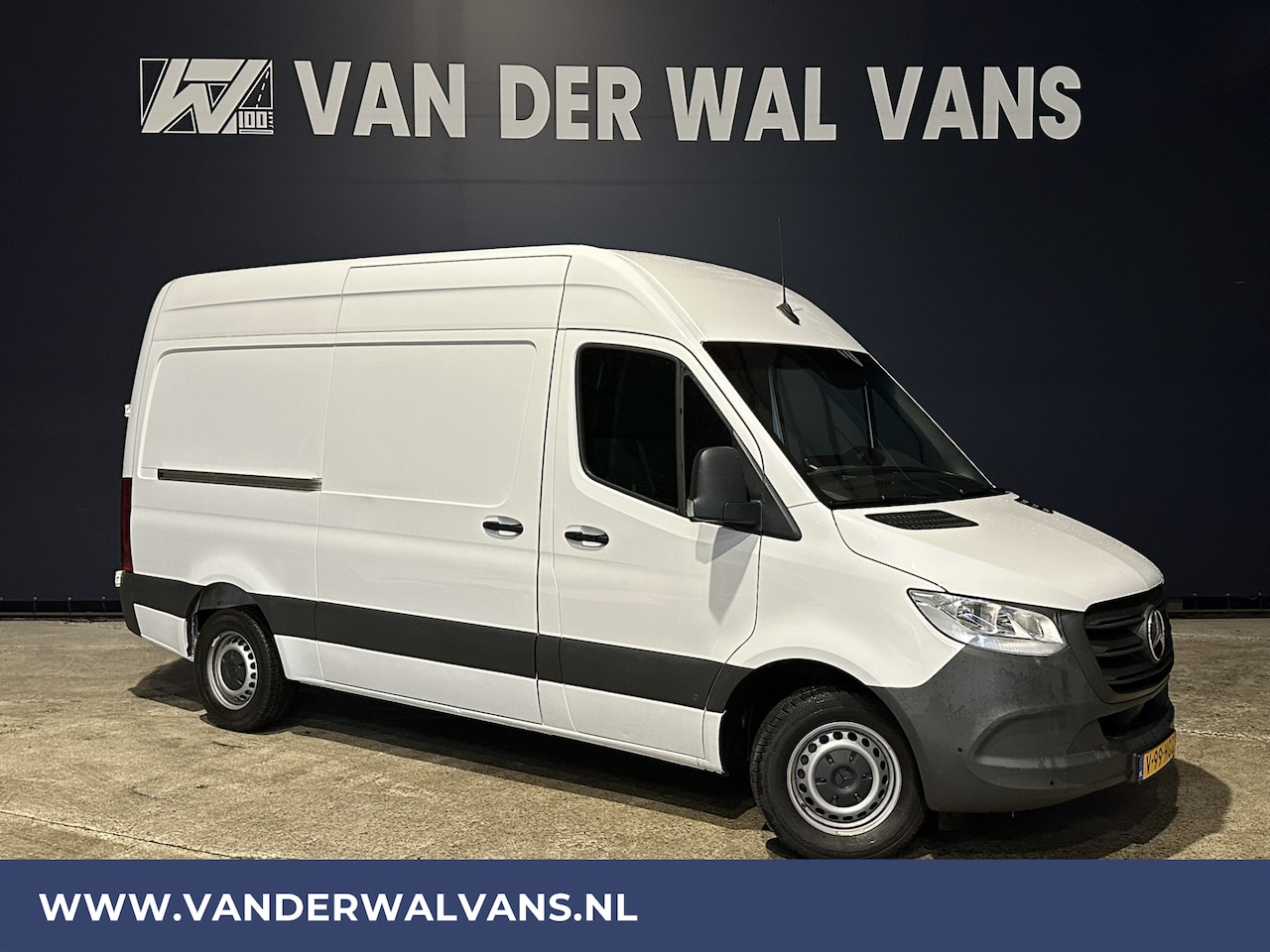 Mercedes-Benz Sprinter - 317 CDI 170pk **BPM VRIJ voor de Ondernemer** L2H2 Euro6 Airco | Navigatie | Cruisecontrol - AutoWereld.nl