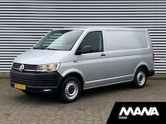 Volkswagen Transporter - 2.0TDI L1H1 150pk Automaat Highline Leder Airco Sensoren Cruise CarPlay Navi Sortimo-Inric