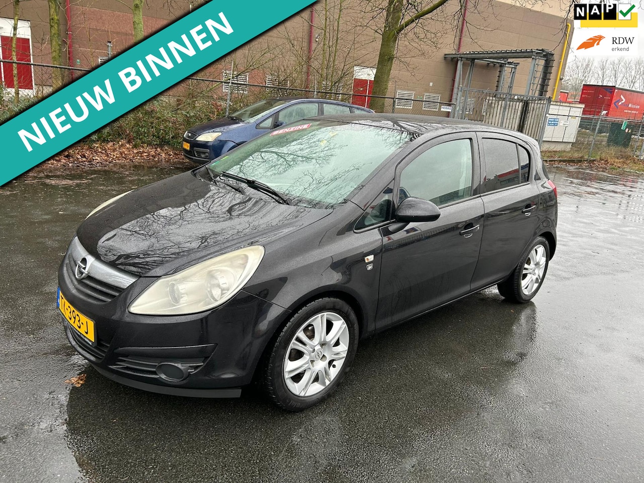 Opel Corsa - 1.2-16V Cosmo LEUKE AUTO RIJDT GOED - AutoWereld.nl