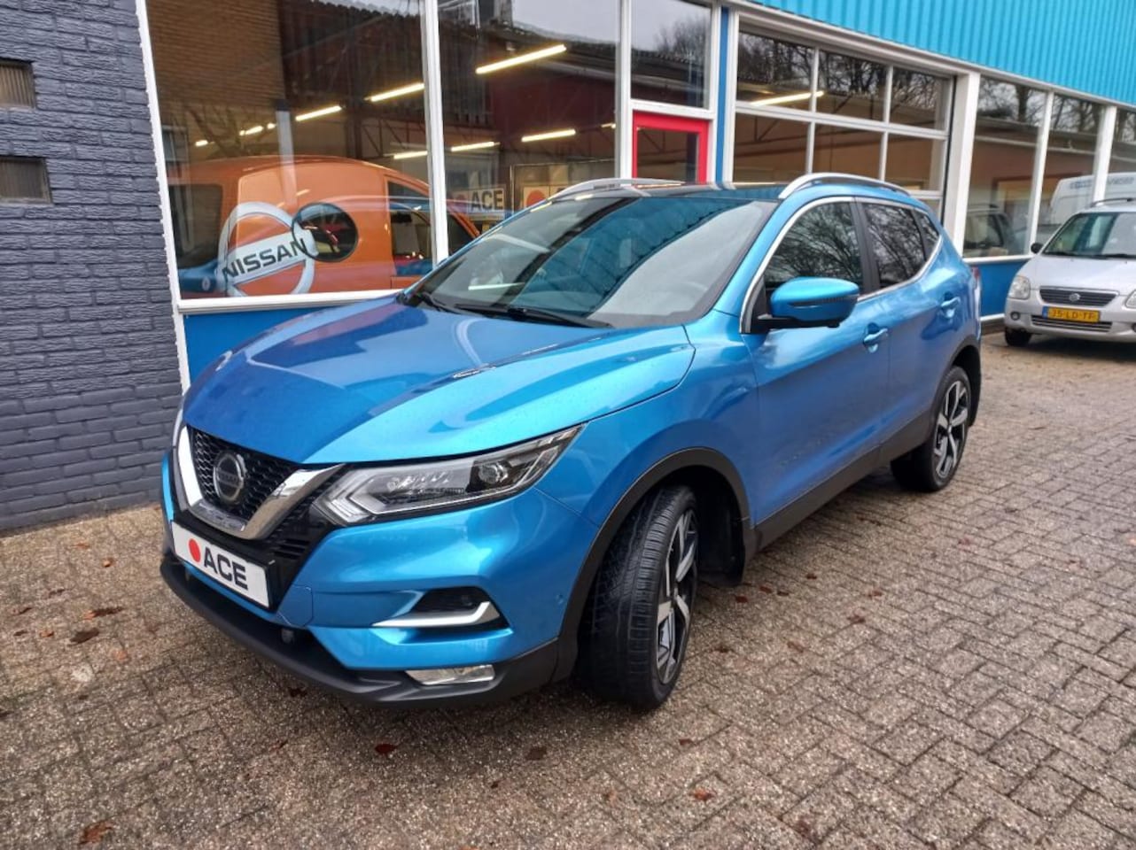 Nissan Qashqai - 1.3 DIG-T TEKNA+ Navigatie Panorama dak - AutoWereld.nl