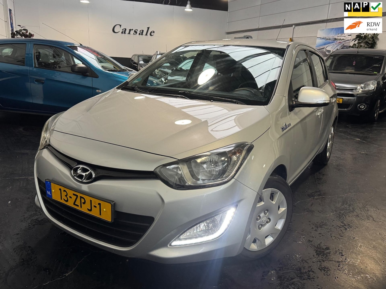 Hyundai i20 - 1.2i i-Motion led - AutoWereld.nl