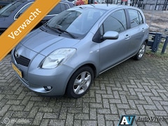 Toyota Yaris - 1.3 VVTi Luna MMT, Automaat, Nw APK, Trekhaak