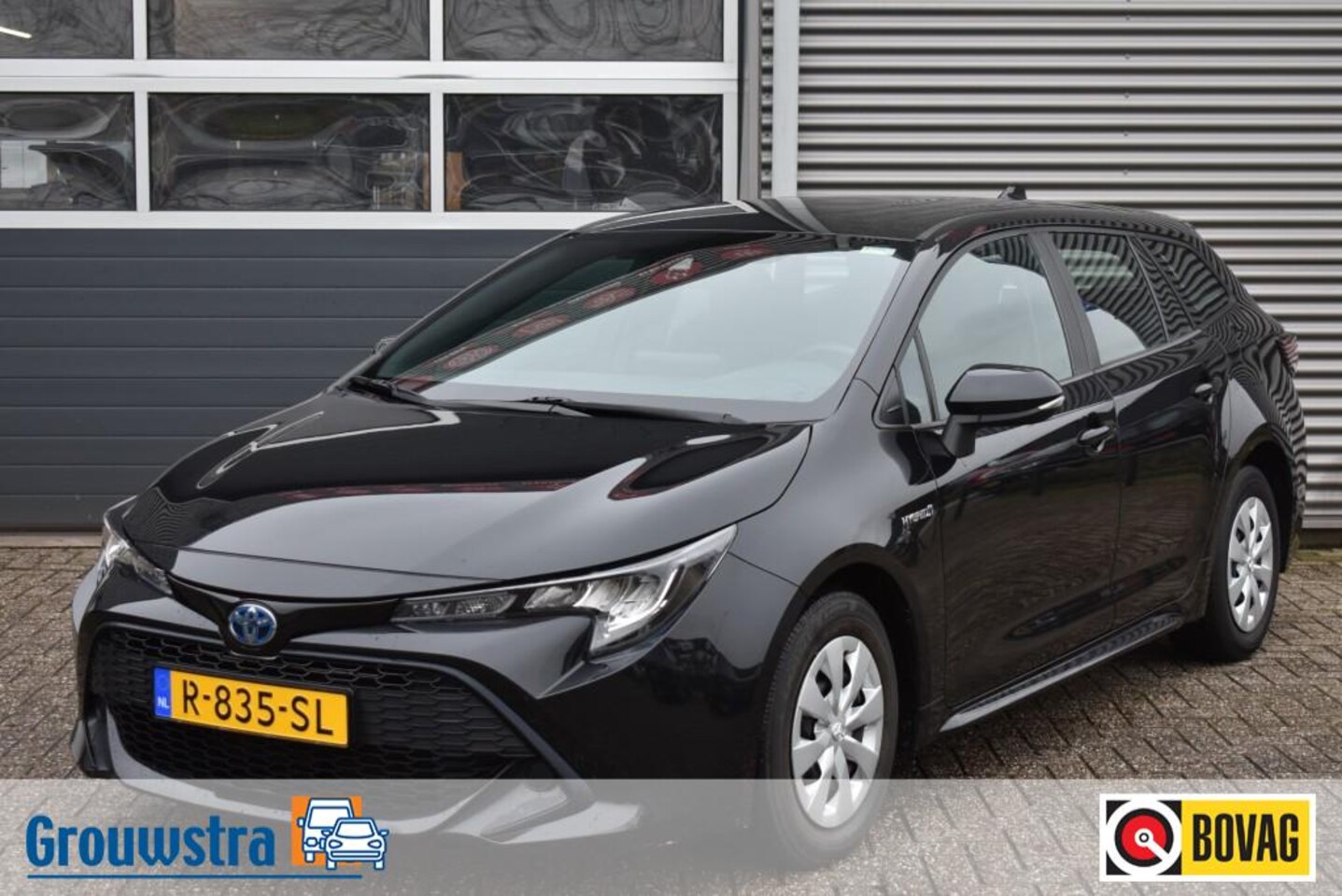 Toyota Corolla Touring Sports - TOURING SPORTS 1.8 HYBRID / ECC / LAGE KM STAND - AutoWereld.nl