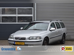 Volvo V70 - 2.4 / AIRCO / STOELVERWARMING / CRUISE CONTROL