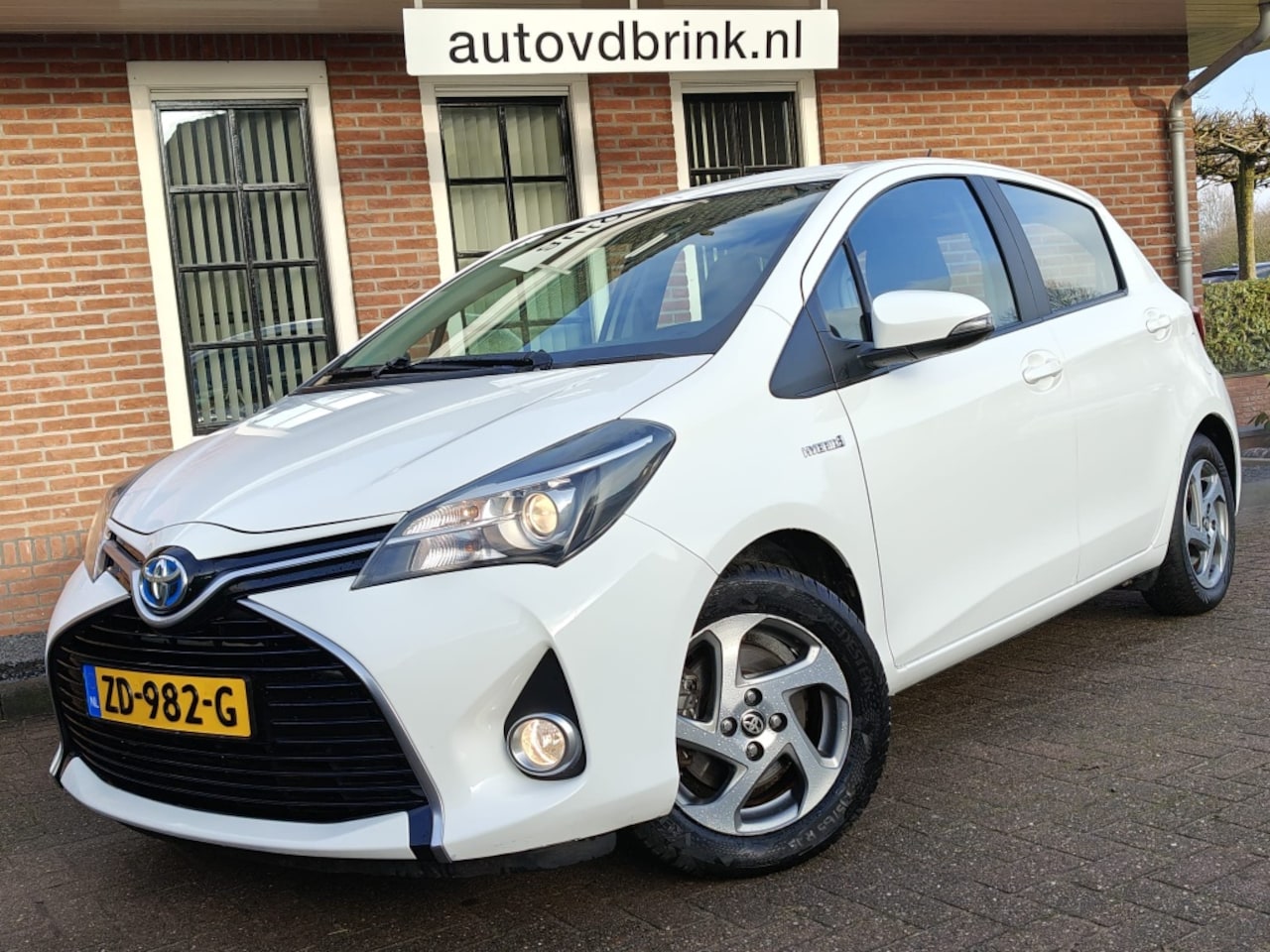 Toyota Yaris - 1.5 Hybrid Lease 1.5 Hybrid Lease - AutoWereld.nl