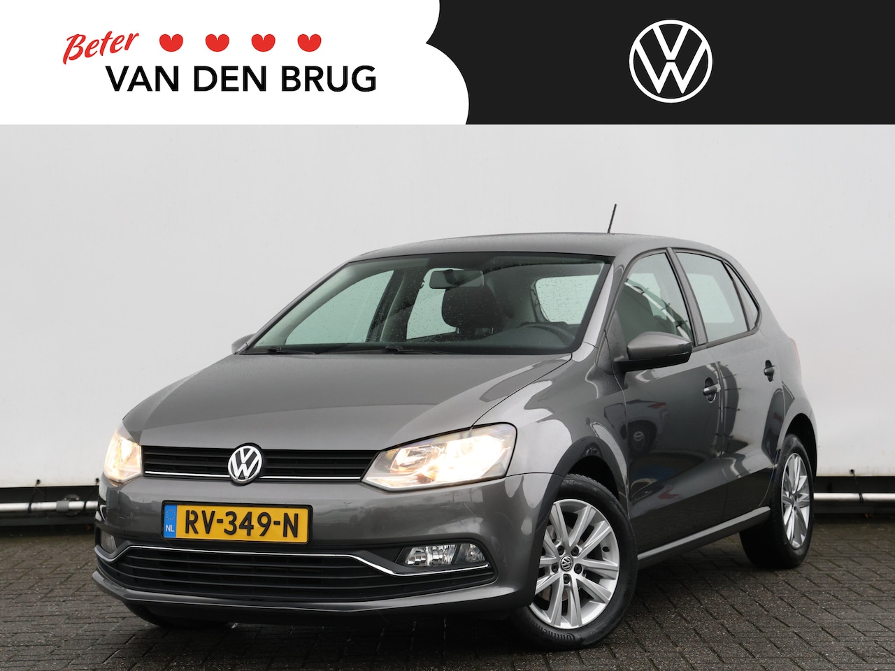 Volkswagen Polo - 1.2 TSI Comfortline 90Pk I airco I Cruise control I Trekhaak - AutoWereld.nl