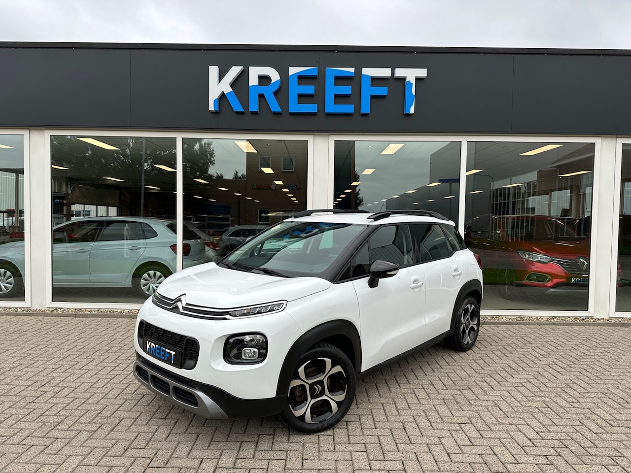 Citroën C3 Aircross - 1.2 PureTech S&S Shine App Connect | Navi - AutoWereld.nl