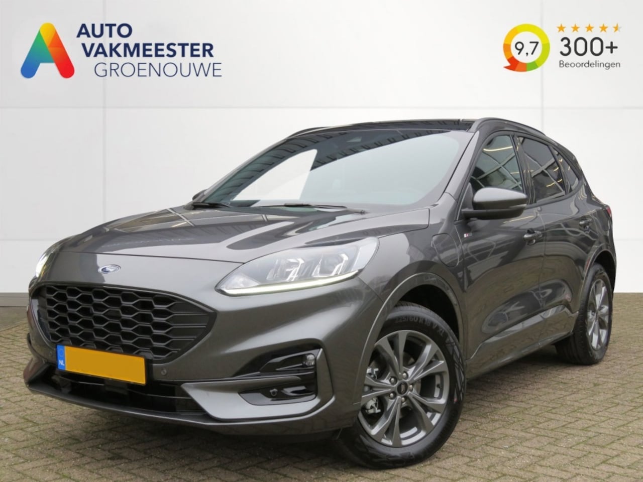 Ford Kuga - 2.5 PHEV ST-Line / Pano / Trekhaak / Stoelverw. / Camera / FABRIEKS garantie - AutoWereld.nl