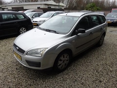 Ford Focus Wagon - 1.6-16V Champion airco