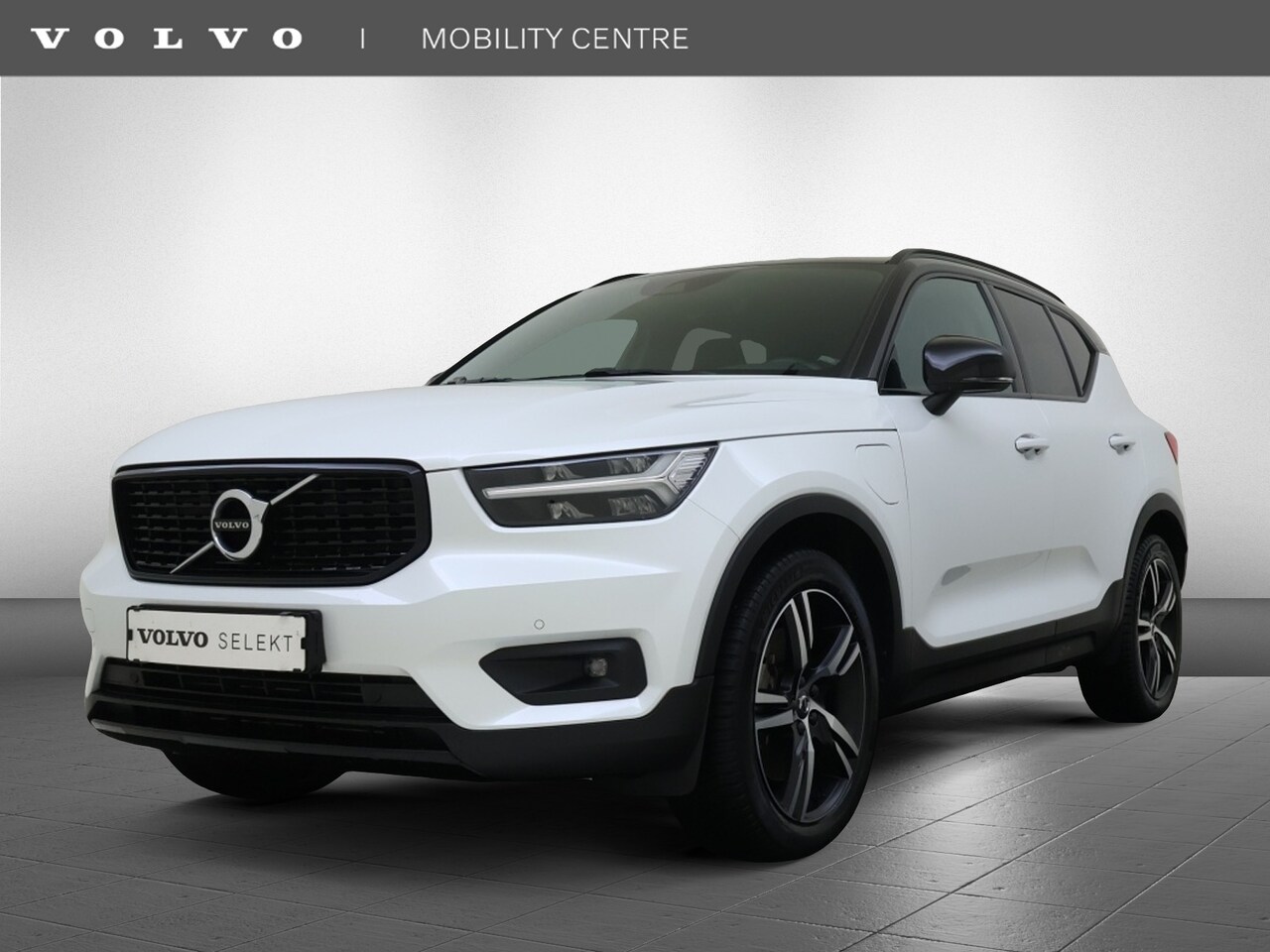 Volvo XC40 - T5 Twin Engine Inscription | Achteruitrijcamera | Stoel en Stuur - AutoWereld.nl