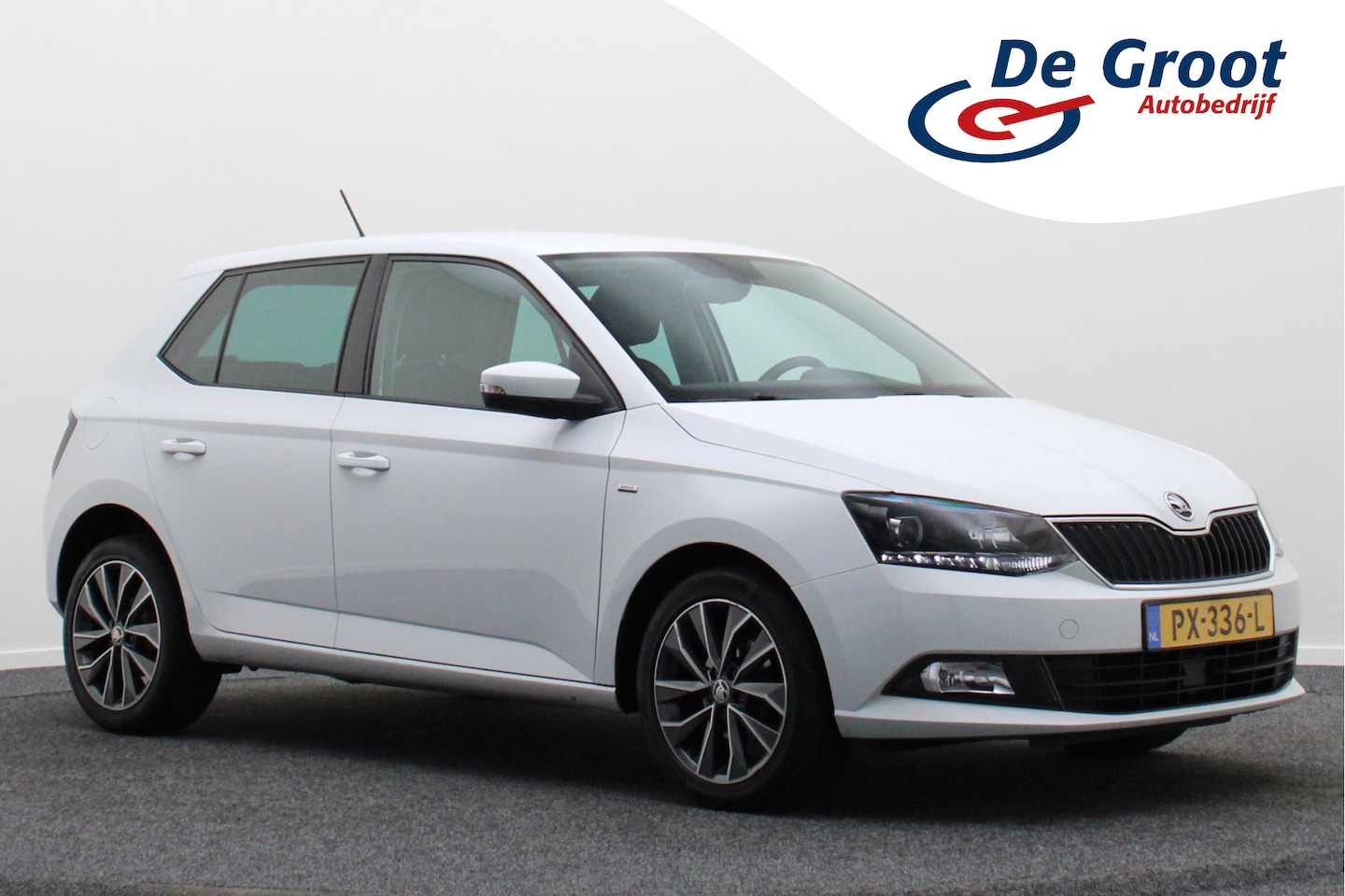 Skoda Fabia - 1.0 TSI Drive Climate, Cruise, Navigatie, Bluetooth, DAB, PDC, Xenon, 16'' - AutoWereld.nl