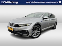 Volkswagen Passat Variant - 1.4 TSI PHEV GTE Business DSG Automaat Tech + Winter + Design plus + Business pakket / Nav