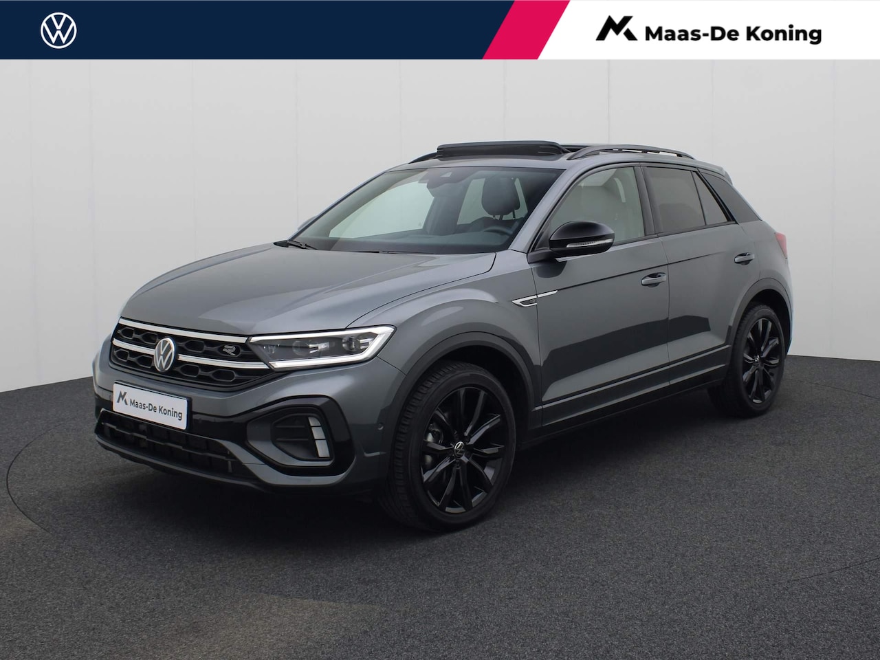 Volkswagen T-Roc - 1.5TSI/150PK R-Line Blackstyle DSG · Panoramadak · Parkeersensoren + camera · Stoelverwarm - AutoWereld.nl