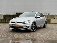 Volkswagen Golf - 1.2 TSI INRUILKOOPJE (STOELVERWARMING, LED/XENON, PARKEERSENSOREN, CRUISE CONTROL, ETC.)