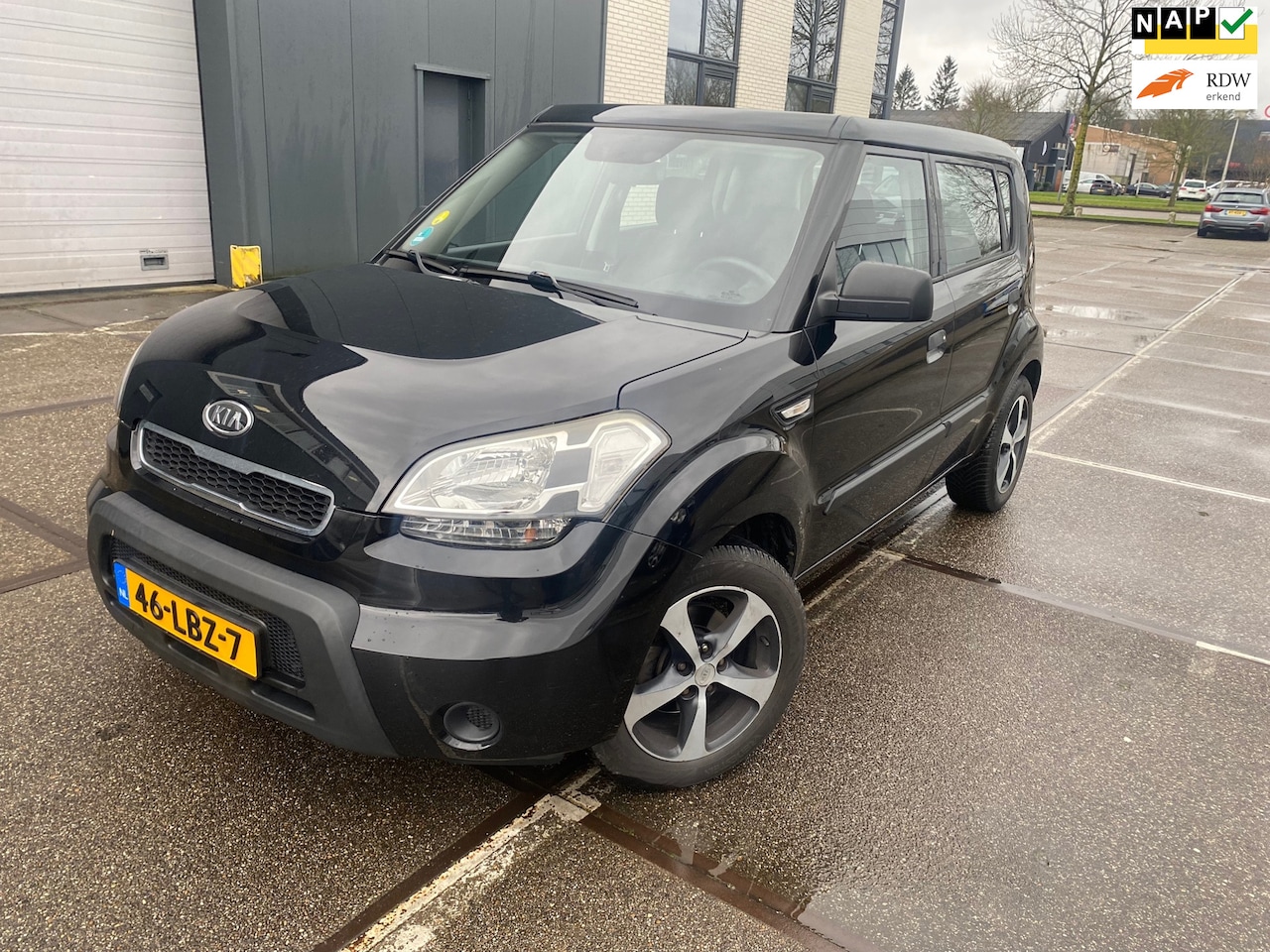 Kia Soul - 1.6 X-pect Cool / APK / NAP / AIRCO / BOEKJES / ZEER NETTE AUTO!!! - AutoWereld.nl