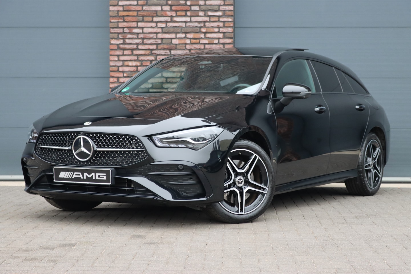 Mercedes-Benz CLA-klasse Shooting Brake - 250 e AMG Line Aut8 | Facelift | Panoramadak | Distronic+ | Memory | Advanced Sound System - AutoWereld.nl