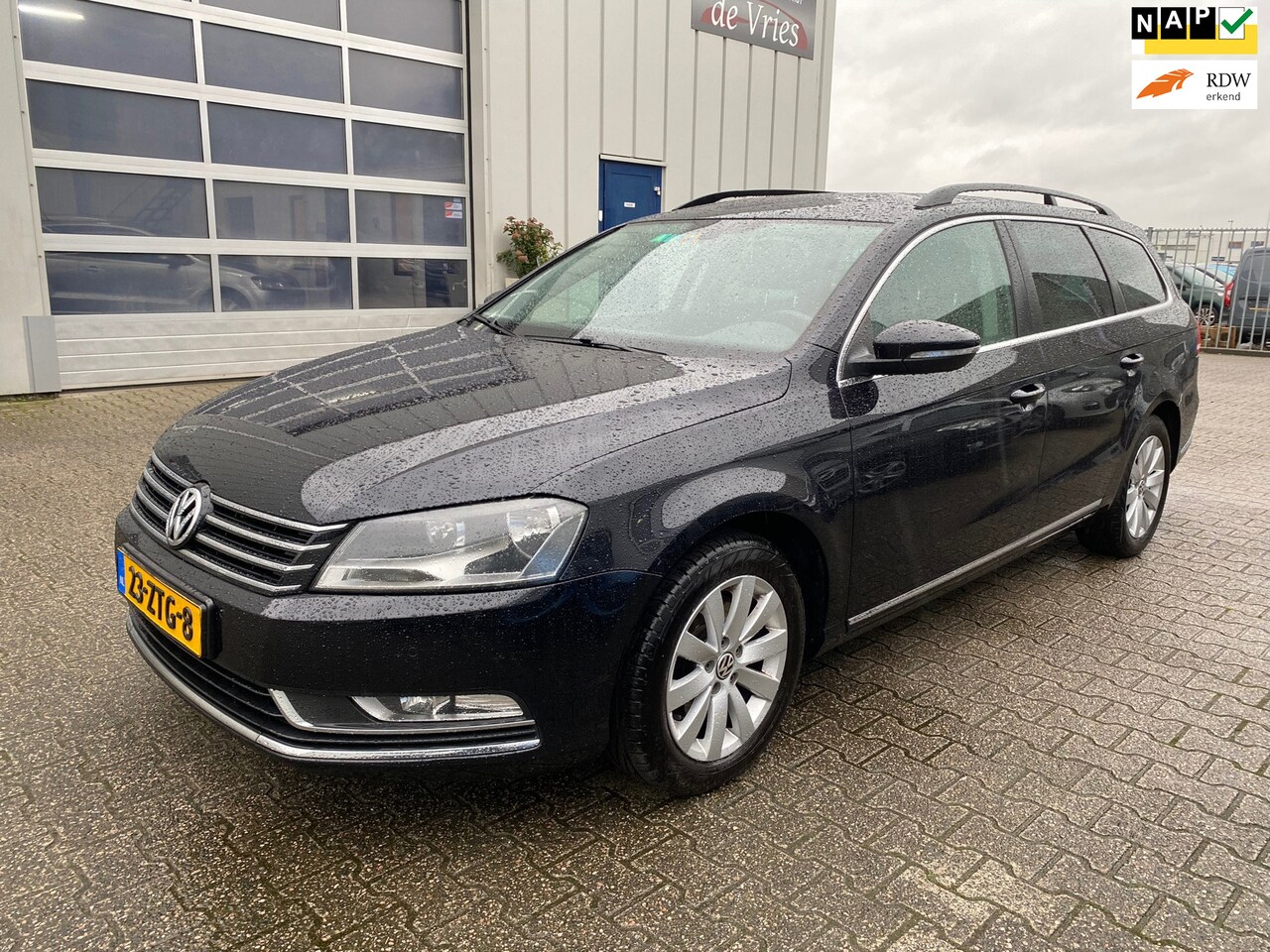 Volkswagen Passat Variant - 1.4 TSI Highline BlueMotion Automaat / Clima / Cruise / Navi - AutoWereld.nl