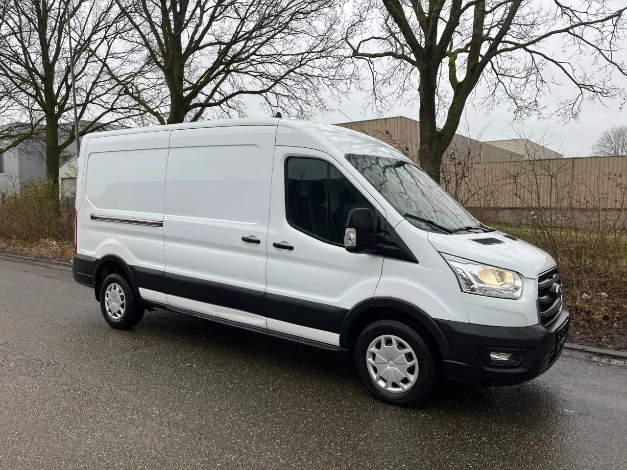 Ford Transit - 2.0TDCI * 350 * L3H2 * AUT * NAVI AIRCO - AutoWereld.nl